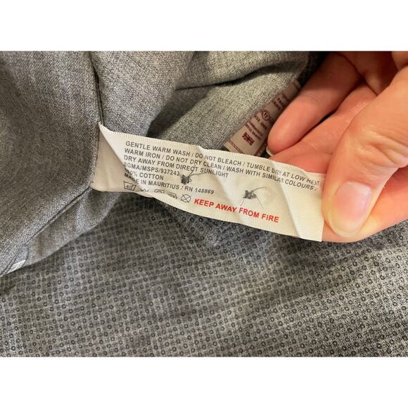 Fat Face Mens Medium Button Up Shirt All Cotton Gray Unique Buttons Long Sleeve - Picture 7 of 10